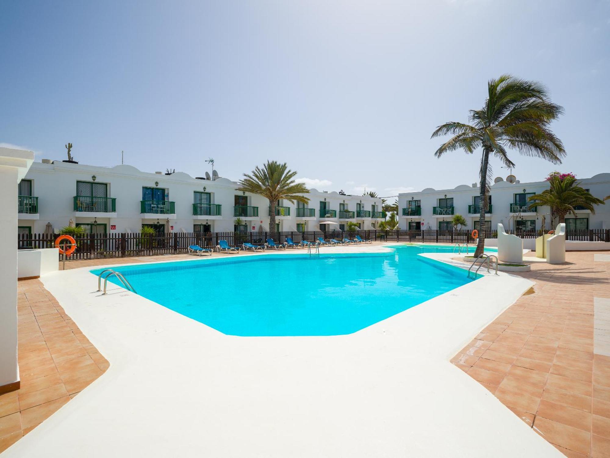 Sea Breeze Pool View & Wifi By Irent Fuerteventura Apartment Corralejo Bagian luar foto